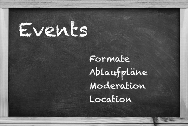 Kreidetafel mit der Überschrift Events
